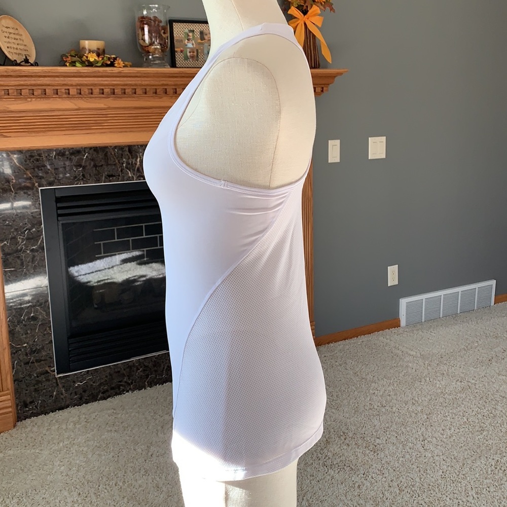 Lija White Tank Top, Size Medium - Picture 5 of 9